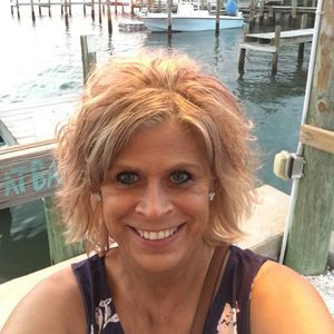 Meet your Posher, Rae